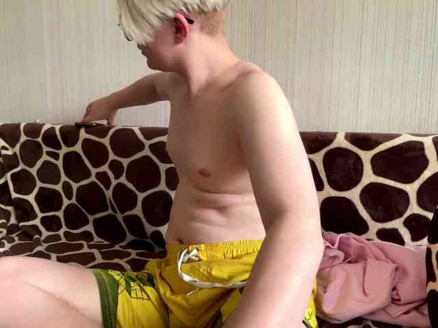 sweetNbig Live Webcam on BongaCams