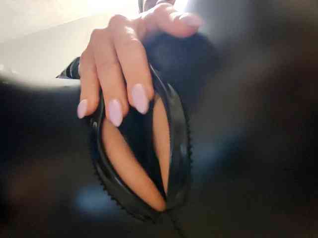 LadyLady96 webcam