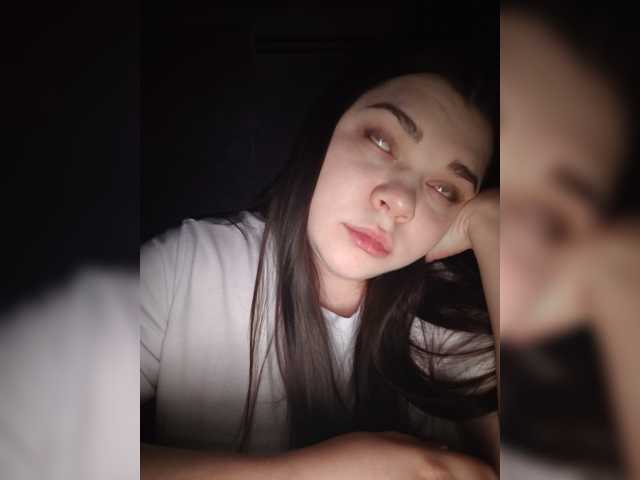 Karina-15 live cam on BongaCams