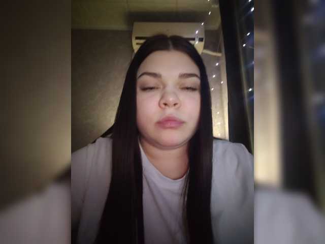 Karina-15 live cam on BongaCams