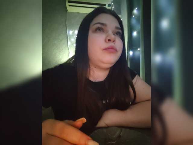 Karina-15 live cam preview