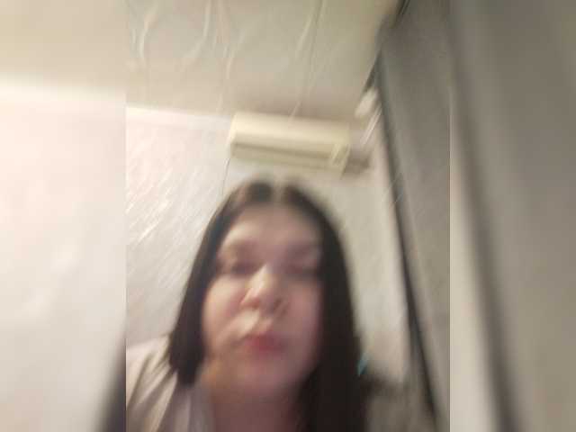 Karina-15 live cam on BongaCams