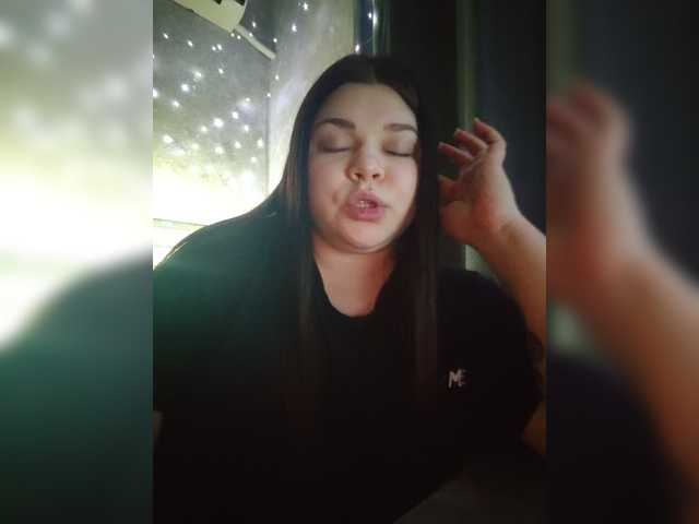 Karina-15 live cam on BongaCams