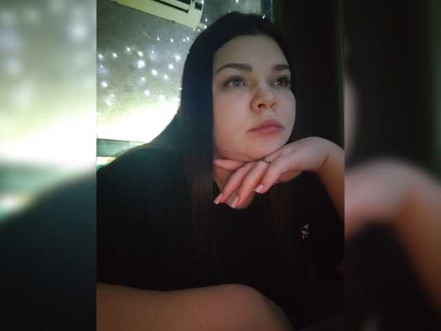 Karina-15 live cam on BongaCams