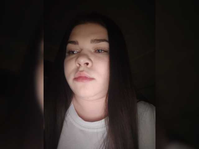Karina-15 live cam on BongaCams