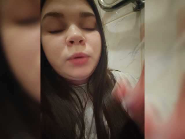 Karina-15 live cam on BongaCams