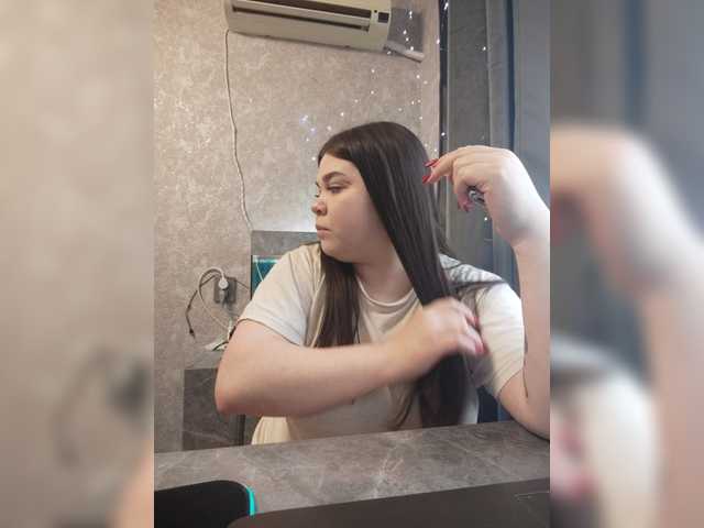 Karina-15 live cam