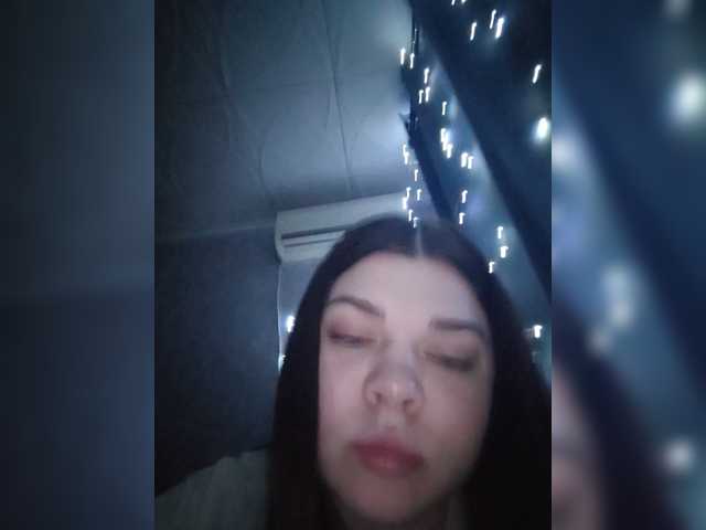 Karina-15 live cam on BongaCams