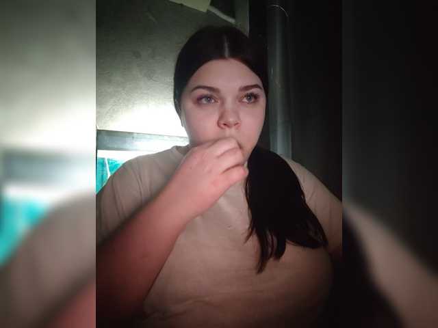 Karina-15 live cam on BongaCams