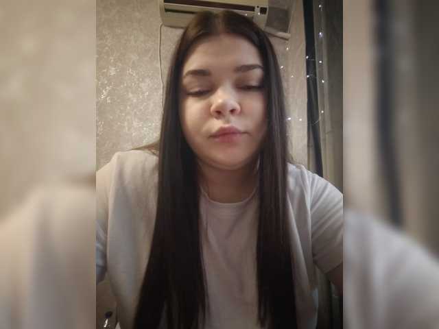 Karina-15 live cam on BongaCams