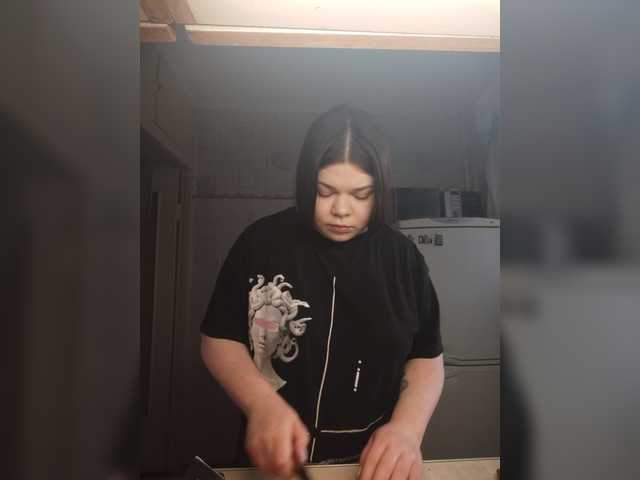 Karina-15 live cam