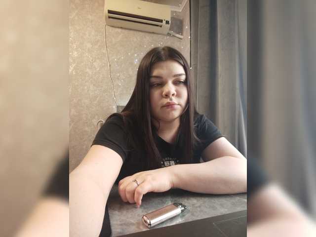 Karina-15 live cam on BongaCams