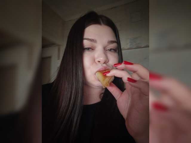 Karina-15 live cam on BongaCams