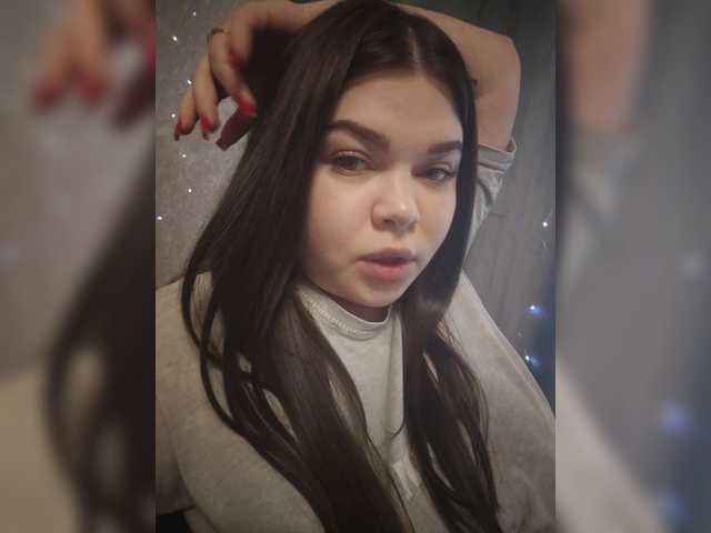 Karina-15 live cam on BongaCams