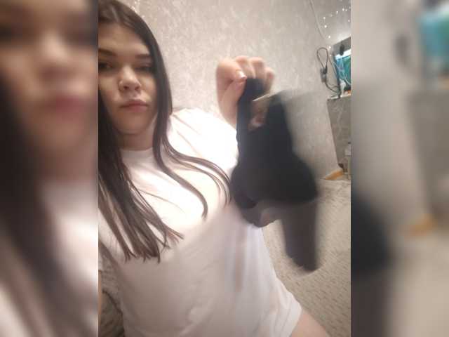 Karina-15 live cam on BongaCams
