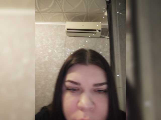 Karina-15 live cam on BongaCams