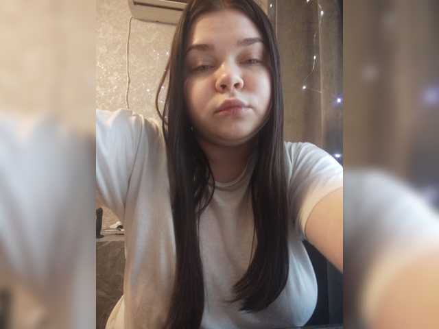 Karina-15 live cam on BongaCams