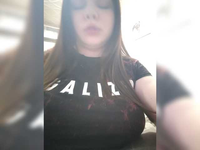 Karina-15 Cam en directo en BongaCams