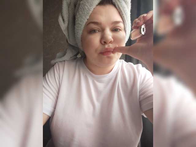 Karina-15 live cam on BongaCams