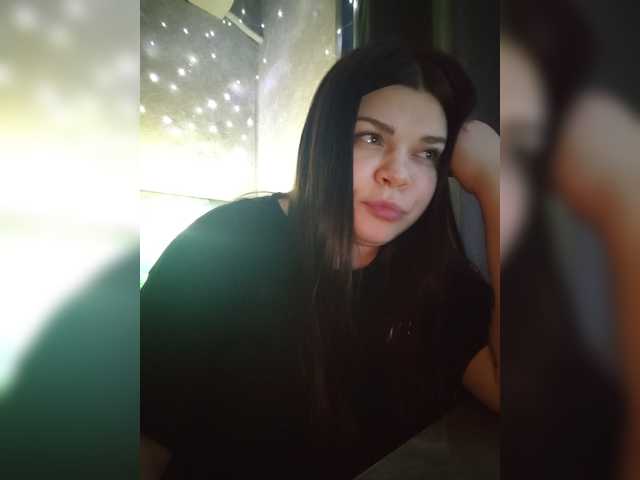 Karina-15 live cam on BongaCams
