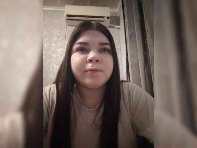 Karina-15 webcam