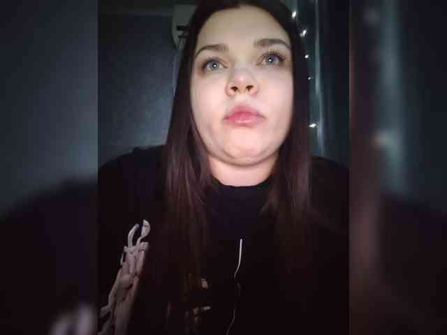 Karina-15 webcam