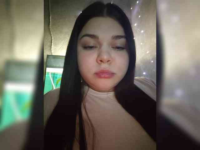 Karina-15 webcam