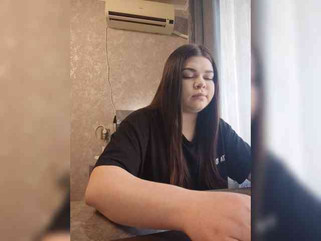 Karina-15 webcam