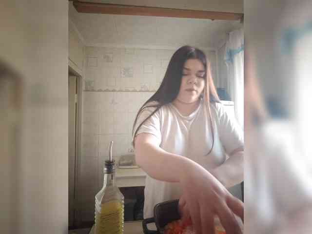 Karina-15 webcam