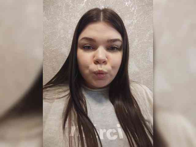 Karina-15 webcam