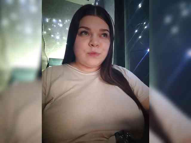 Karina-15 webcam