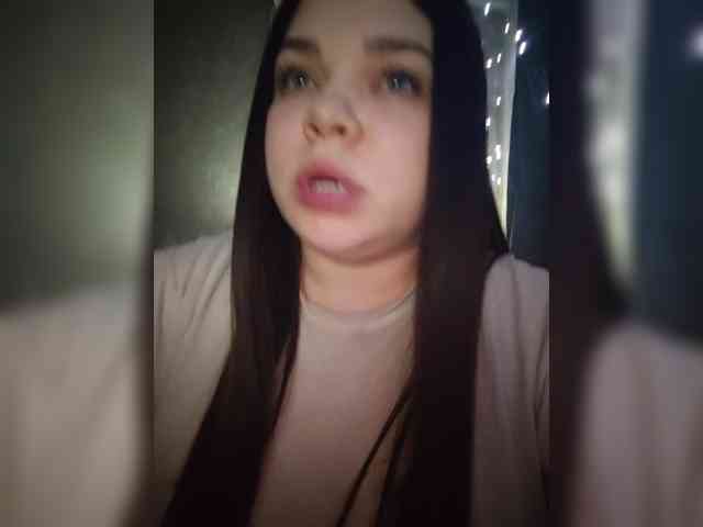 Karina-15 webcam