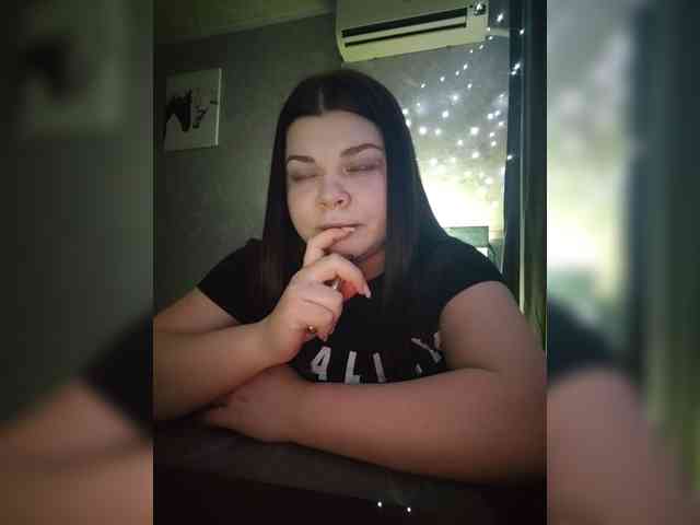 Karina-15 webcam