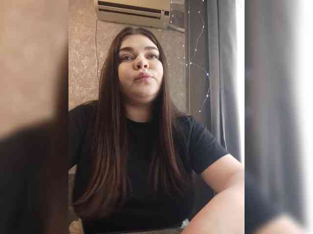 Karina-15 webcam