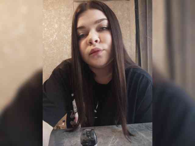 Karina-15 webcam