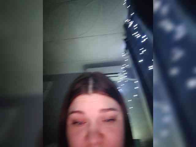 Karina-15 webcam