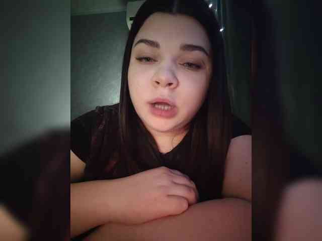 Karina-15 webcam