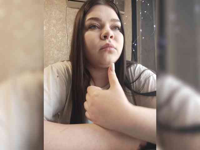 Karina-15 webcam