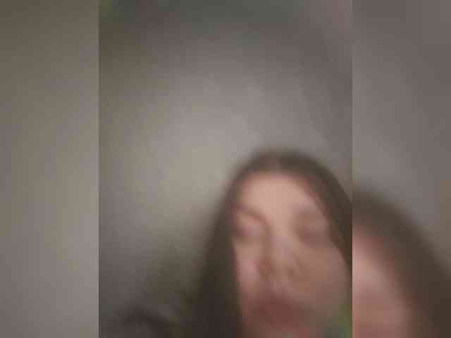 Karina-15 webcam