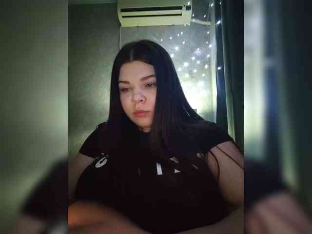 Karina-15 webcam