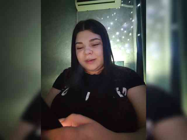 Karina-15 webcam