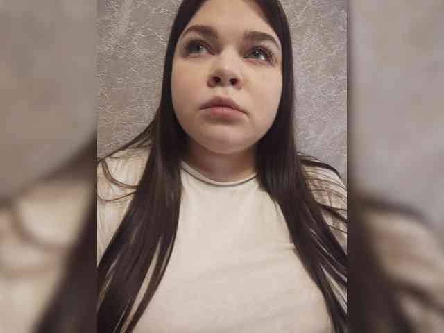 Karina-15 webcam