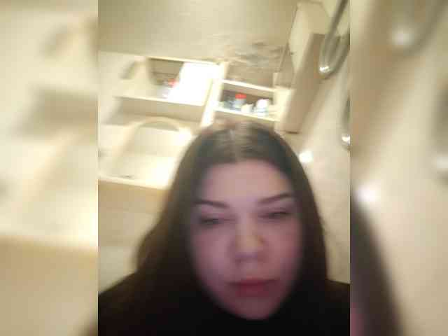 Karina-15 webcam