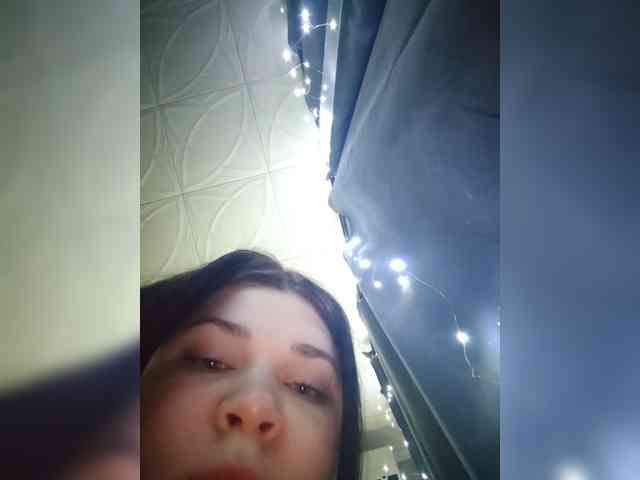 Karina-15 webcam