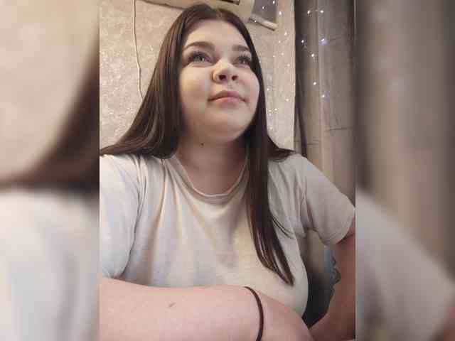 Karina-15 webcam