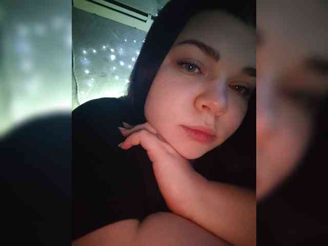 Karina-15 webcam