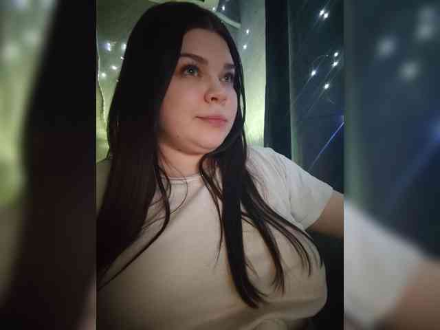 Karina-15 webcam