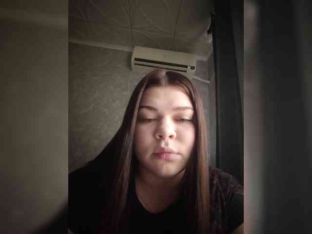 Karina-15 webcam