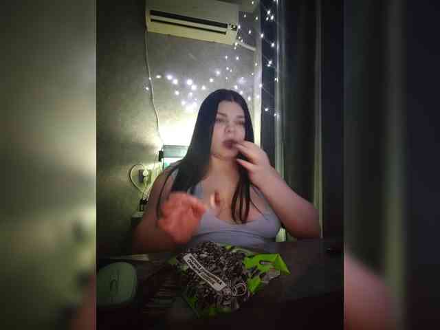 Karina-15 webcam