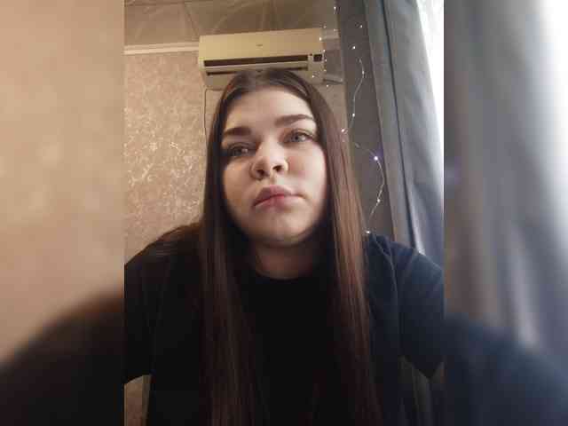 Karina-15 webcam